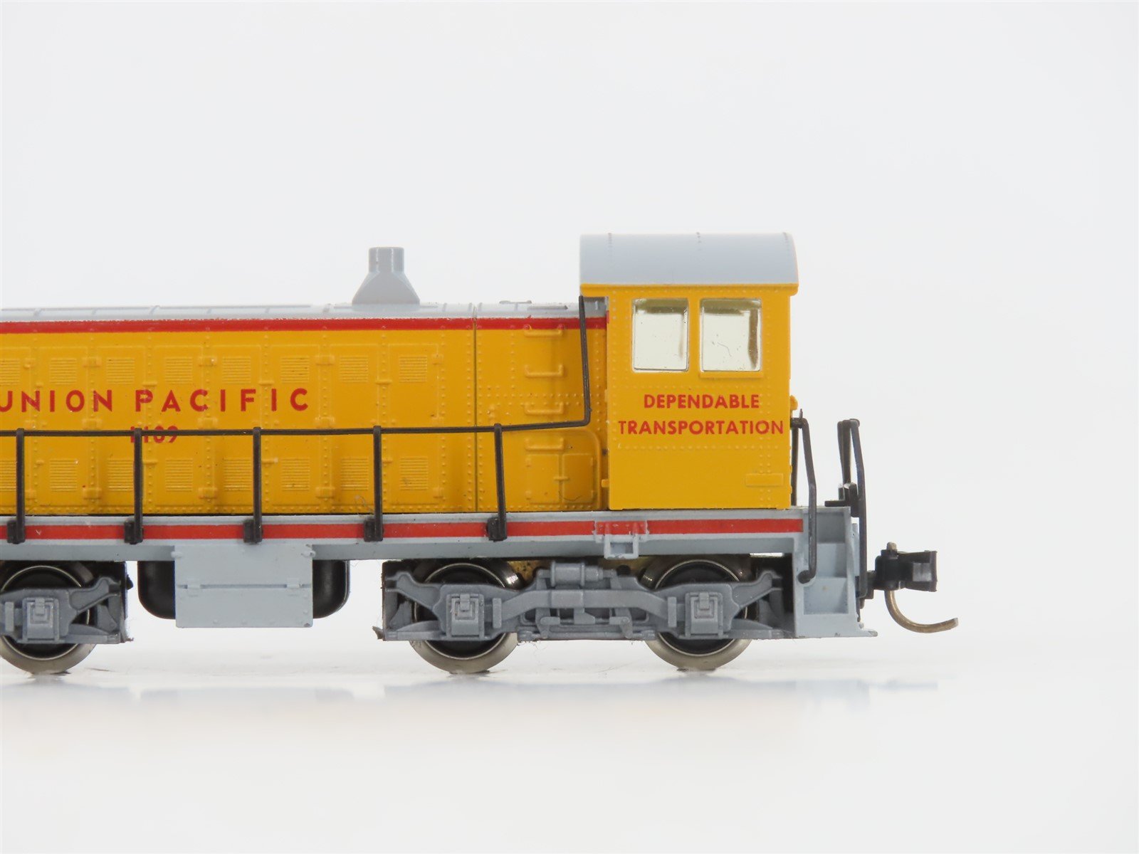 N Scale Arnold 5022 UP Union Pacific S2 Diesel Locomotive #1109