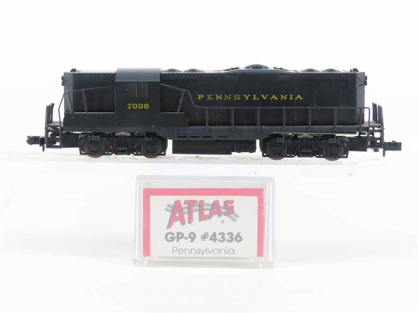 N Scale Atlas 4336 PRR Pennsylvania GP9 Diesel Locomotive #7006