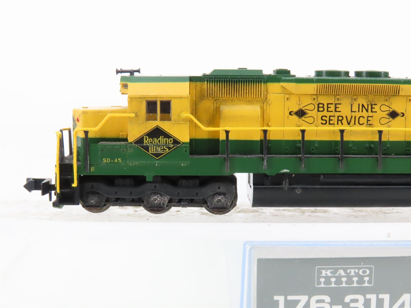 N Scale KATO 176-3114 RDG Reading Bee Line Service SD45 Diesel #7601 Weathered