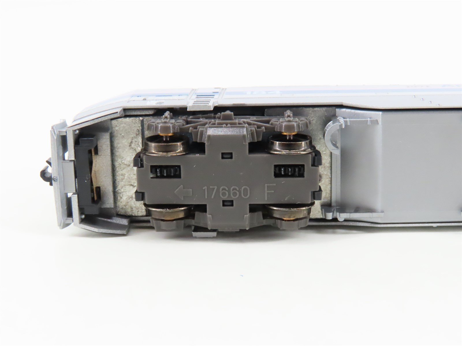 N Scale KATO 176-6026 Amtrak P42 Phase Vb Diesel Locomotive #184