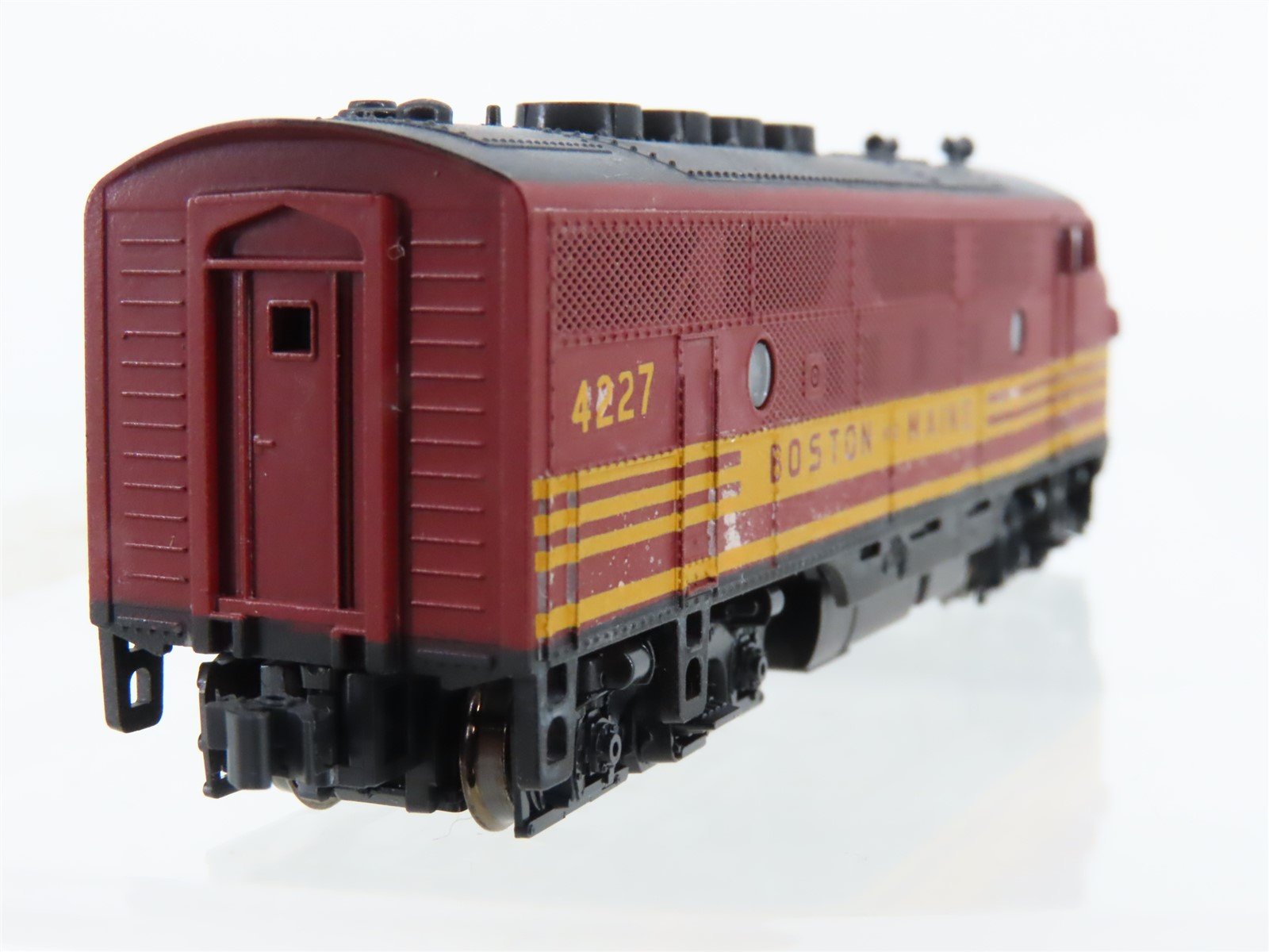 N Scale KATO B&M Boston & Maine F7A Diesel Locomotive #4227 CUSTOM