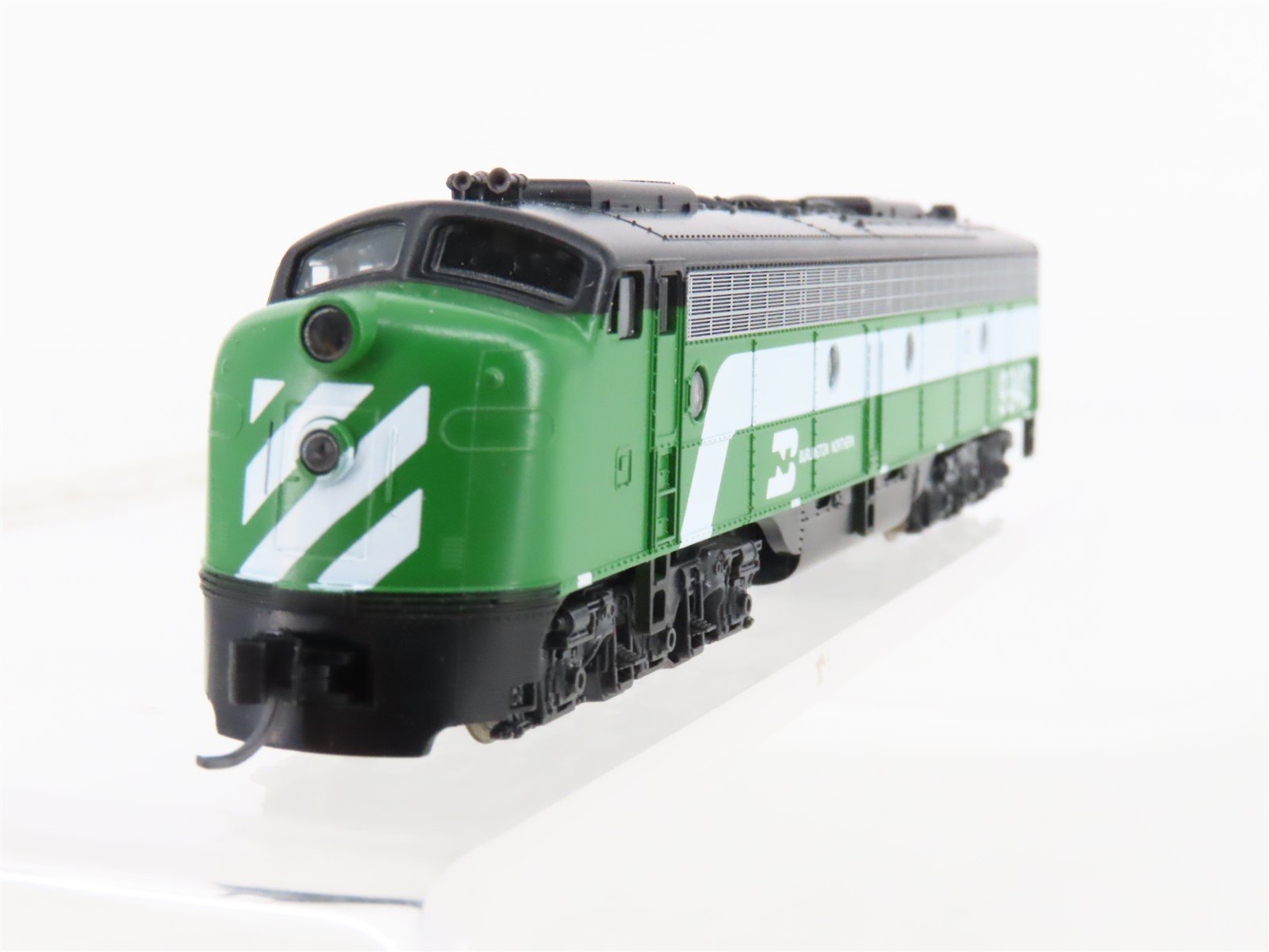 N Scale KATO BN Burlington Northern E8/9A Diesel Locomotive #9943