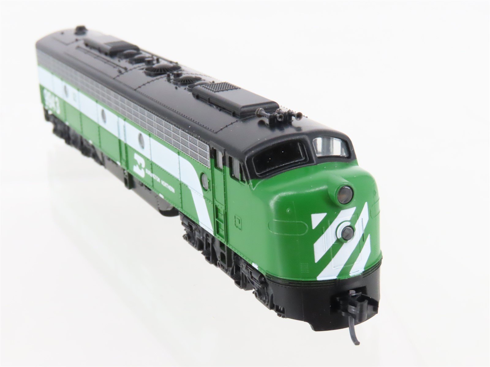 N Scale KATO BN Burlington Northern E8/9A Diesel Locomotive #9943