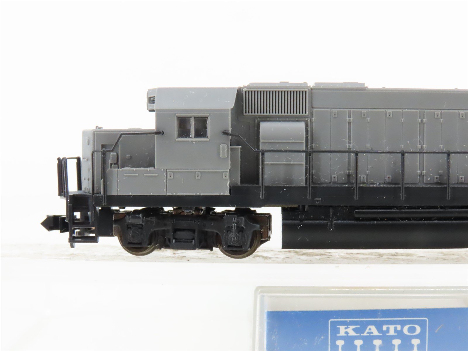N Scale KATO 176-040 Undecorated GP50 Diesel Locomotive