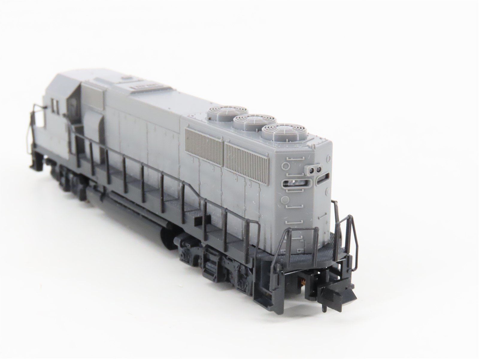 N Scale KATO 176-040 Undecorated GP50 Diesel Locomotive