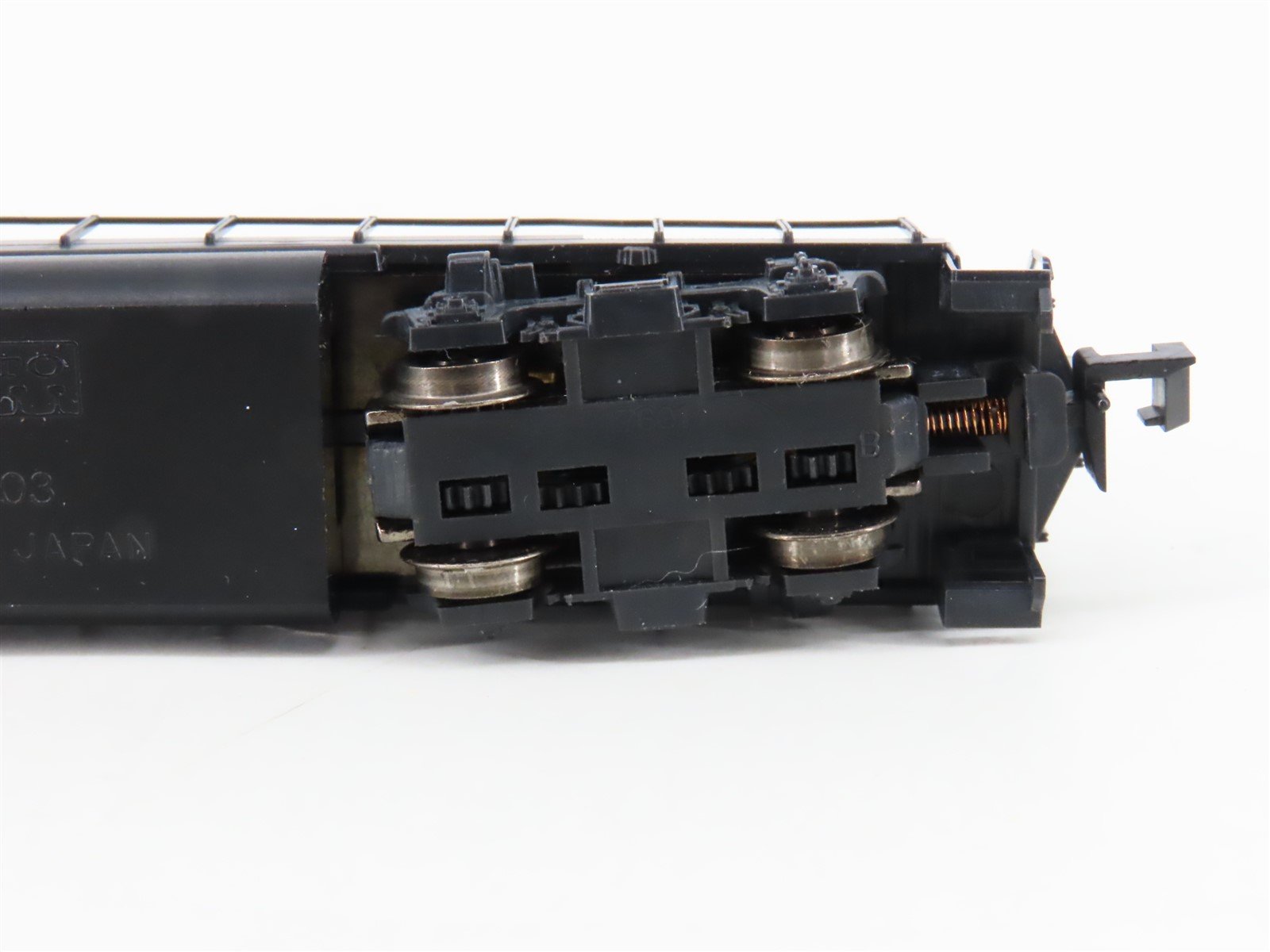 N Scale KATO 176-040 Undecorated GP50 Diesel Locomotive