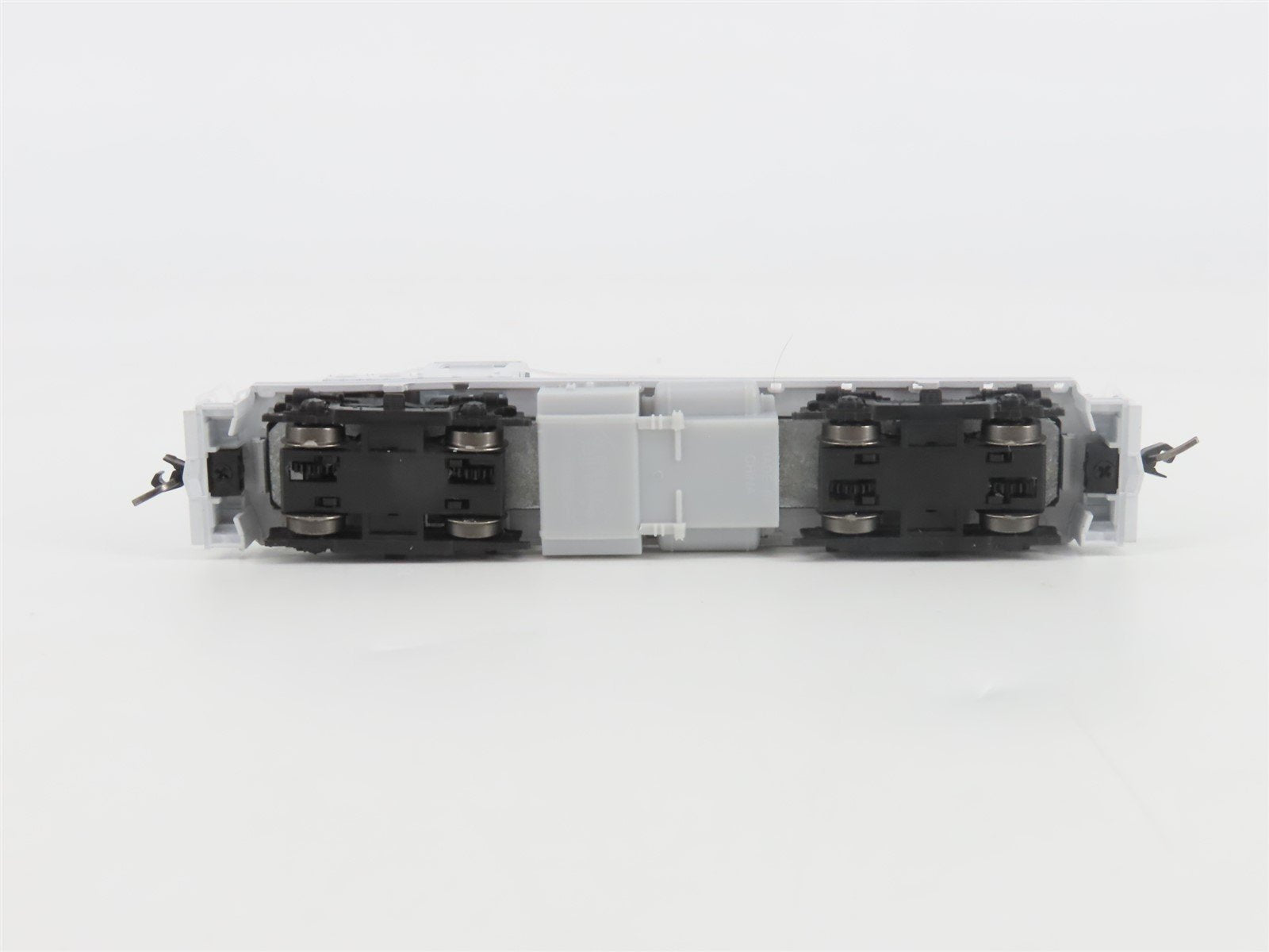 N Scale Atlas Classic Silver 40005474 Undecorated ALCO RS-3 Diesel - DCC Ready