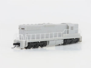 N Scale Atlas Master Silver 40005301 Undecorated EMD SD7 Diesel - DCC Ready