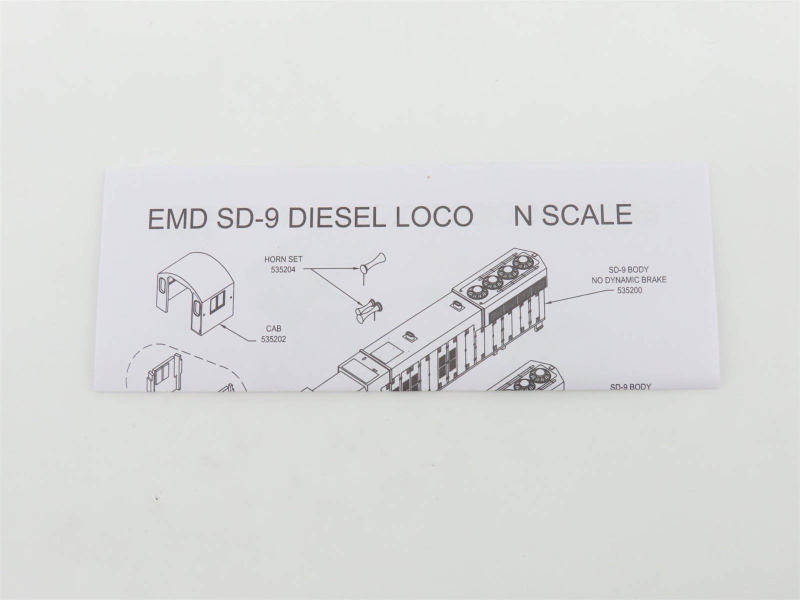N Scale Atlas Master Silver 40005308 Undecorated EMD SD9 Diesel - DCC Ready