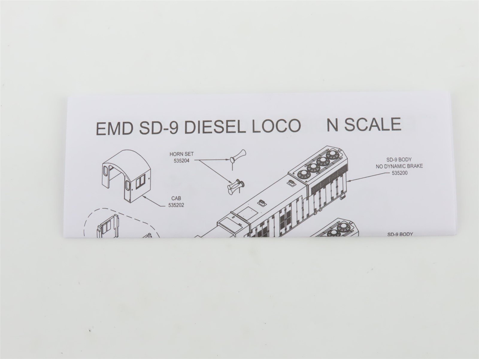 N Scale Atlas Master Silver 40005309 Undecorated EMD SD8 Diesel - DCC Ready