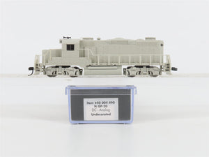 N Scale Atlas Master Silver 40004490 Undecorated EMD GP20 Diesel - DCC Ready
