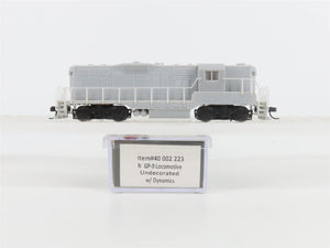 N Scale Atlas Master Line 40002223 Undecorated EMD GP9 Diesel - DCC Ready