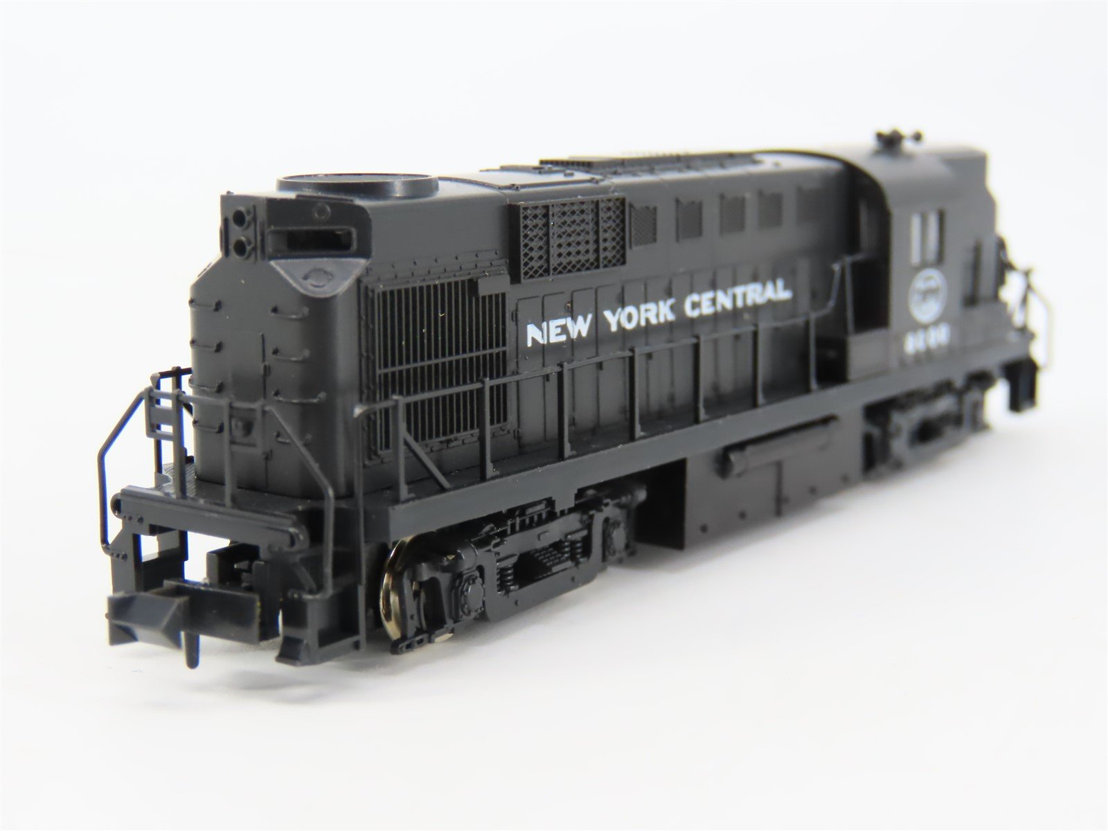 N Scale Atlas/KATO 4263 NYC New York Central ALCO RS-11 Diesel Locomotive #8000