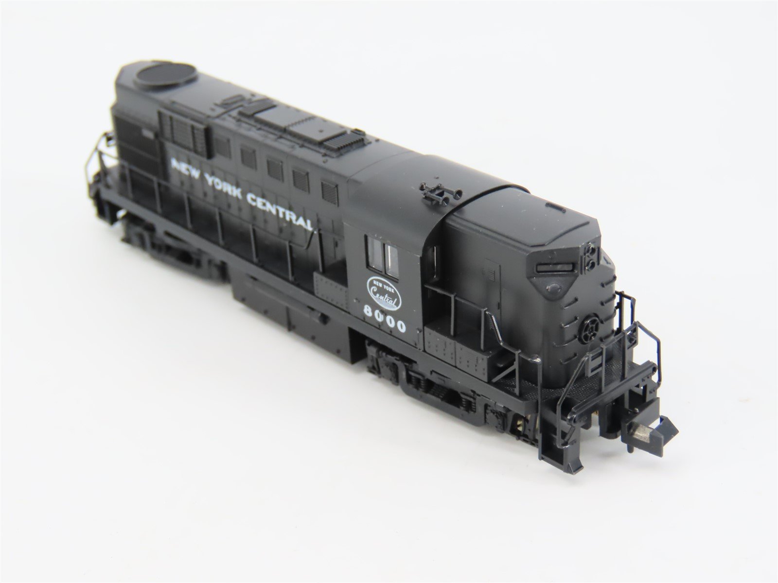 N Scale Atlas/KATO 4263 NYC New York Central ALCO RS-11 Diesel Locomotive #8000