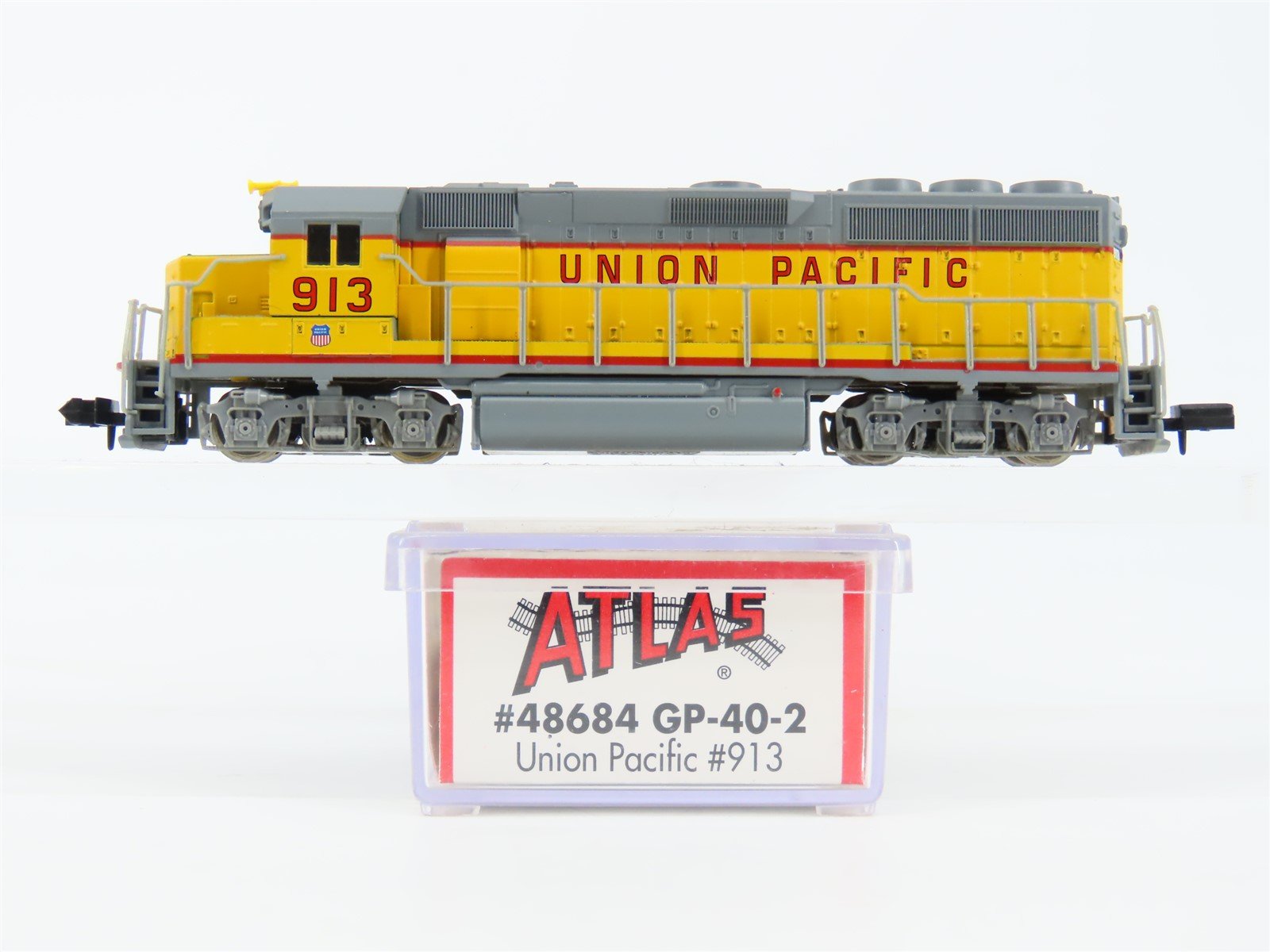 N Scale Atlas 48684 UP Union Pacific EMD GP40-2 Diesel #913 - DCC Ready
