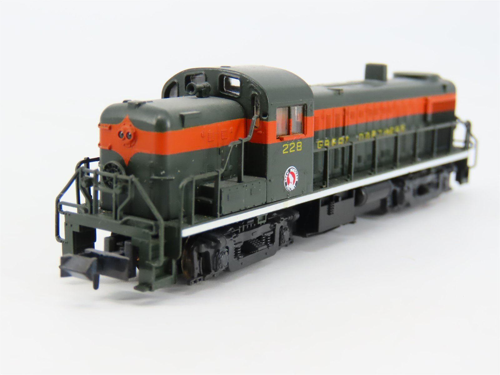 N Atlas/Steel Rail Lines GN Great Northern ALCO RS-3 Diesel #228 - Custom
