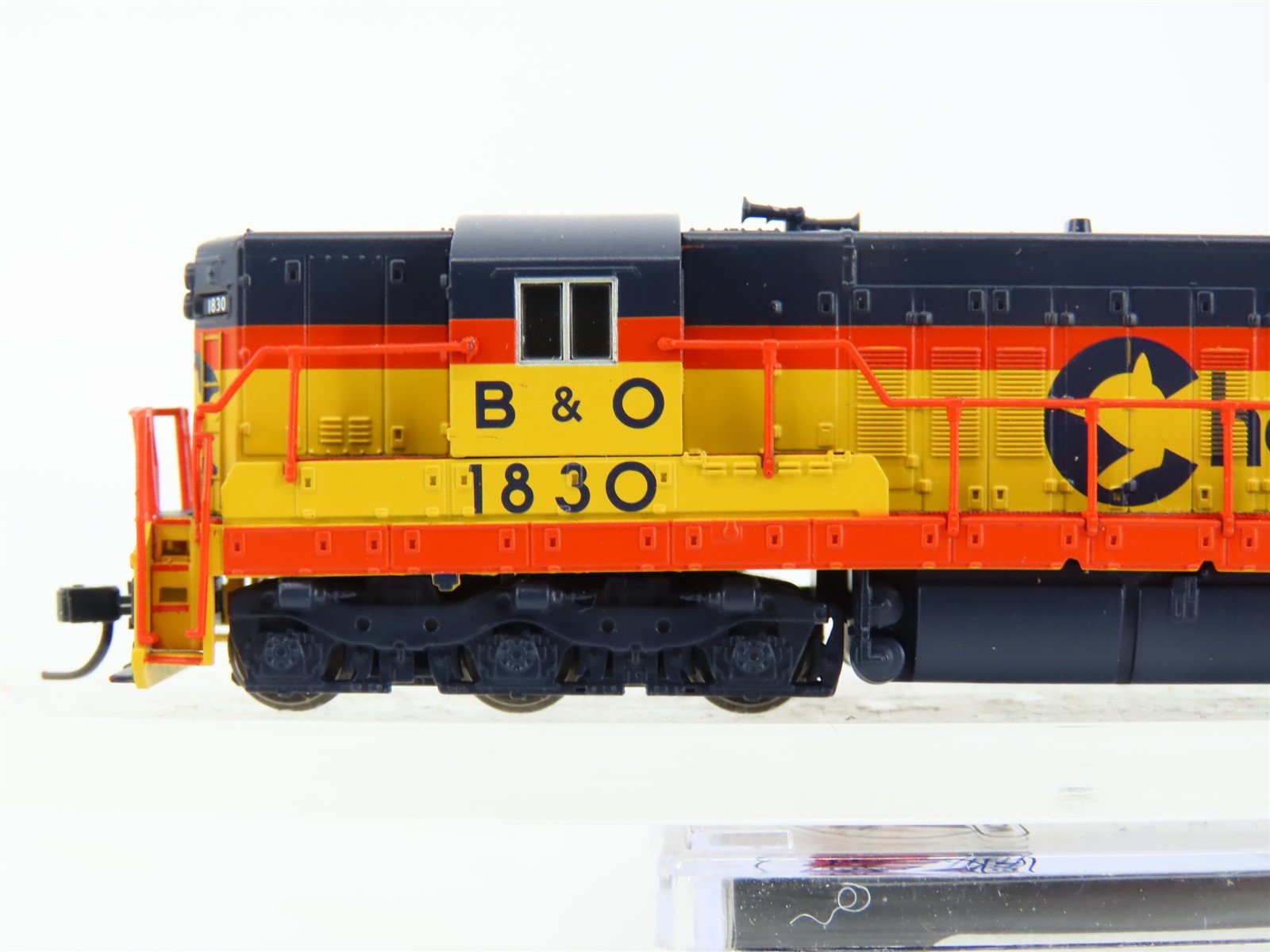 N Atlas Master Silver 40005305 B&O Chessie System SD7 Diesel #1830 - DCC Ready