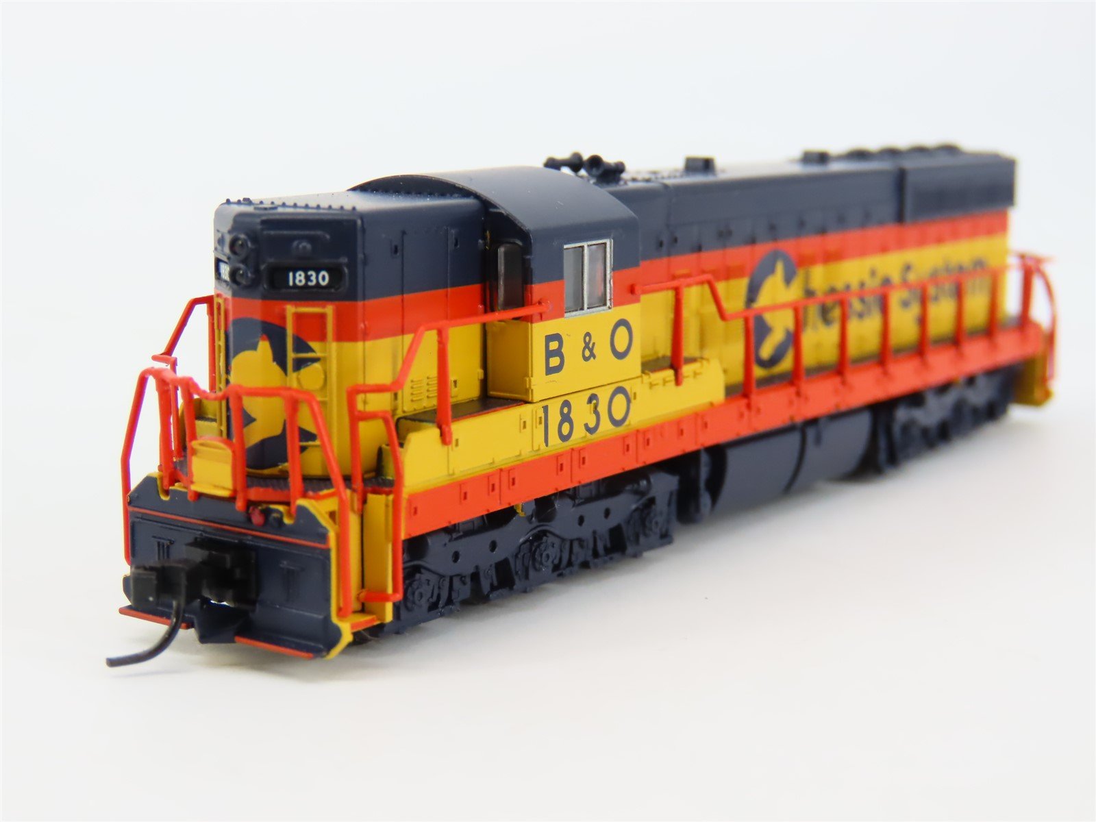 N Atlas Master Silver 40005305 B&O Chessie System SD7 Diesel #1830 - DCC Ready