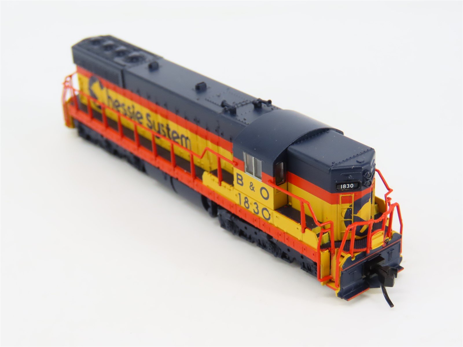 N Atlas Master Silver 40005305 B&O Chessie System SD7 Diesel #1830 - DCC Ready