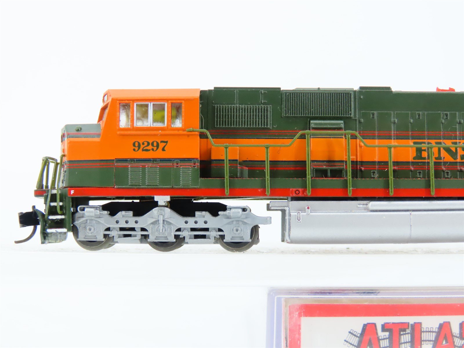 N Scale Atlas 49254 BNSF Railway EMD SD60M Diesel Locomotive #9297 - DCC Ready