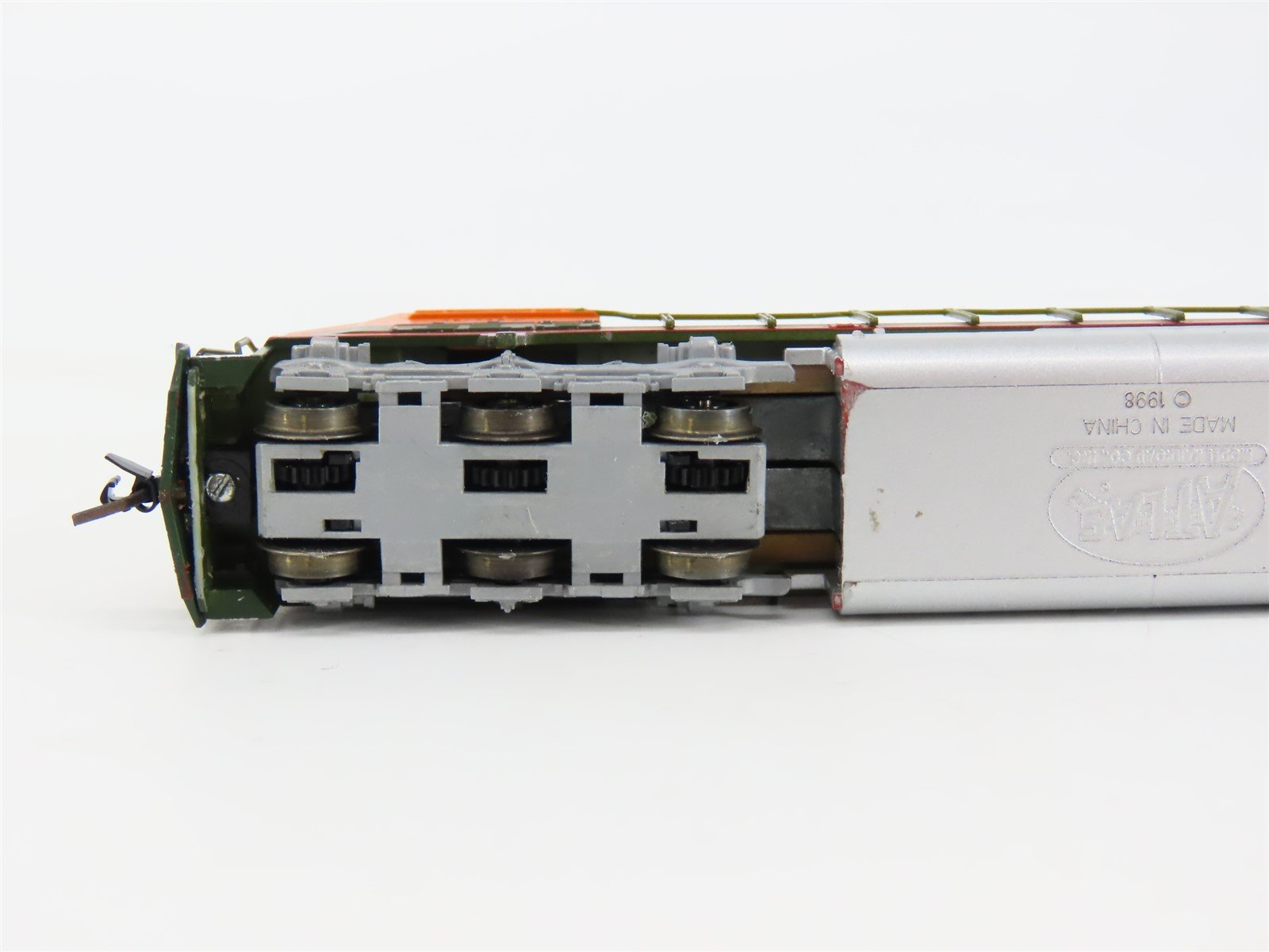 N Scale Atlas 49254 BNSF Railway EMD SD60M Diesel Locomotive #9297 - DCC Ready