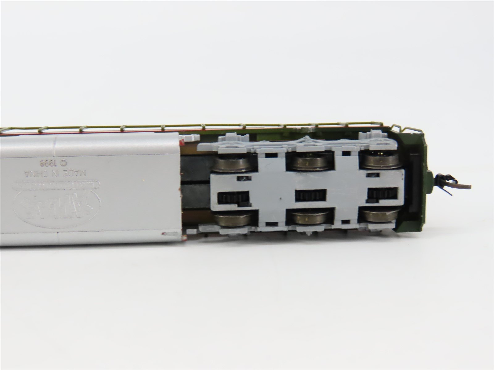 N Scale Atlas 49254 BNSF Railway EMD SD60M Diesel Locomotive #9297 - DCC Ready