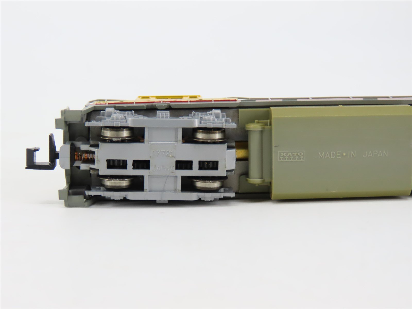 N Scale Atlas/KATO 4453 UP Union Pacific GE U25B Ph. IIa Diesel Locomotive #640