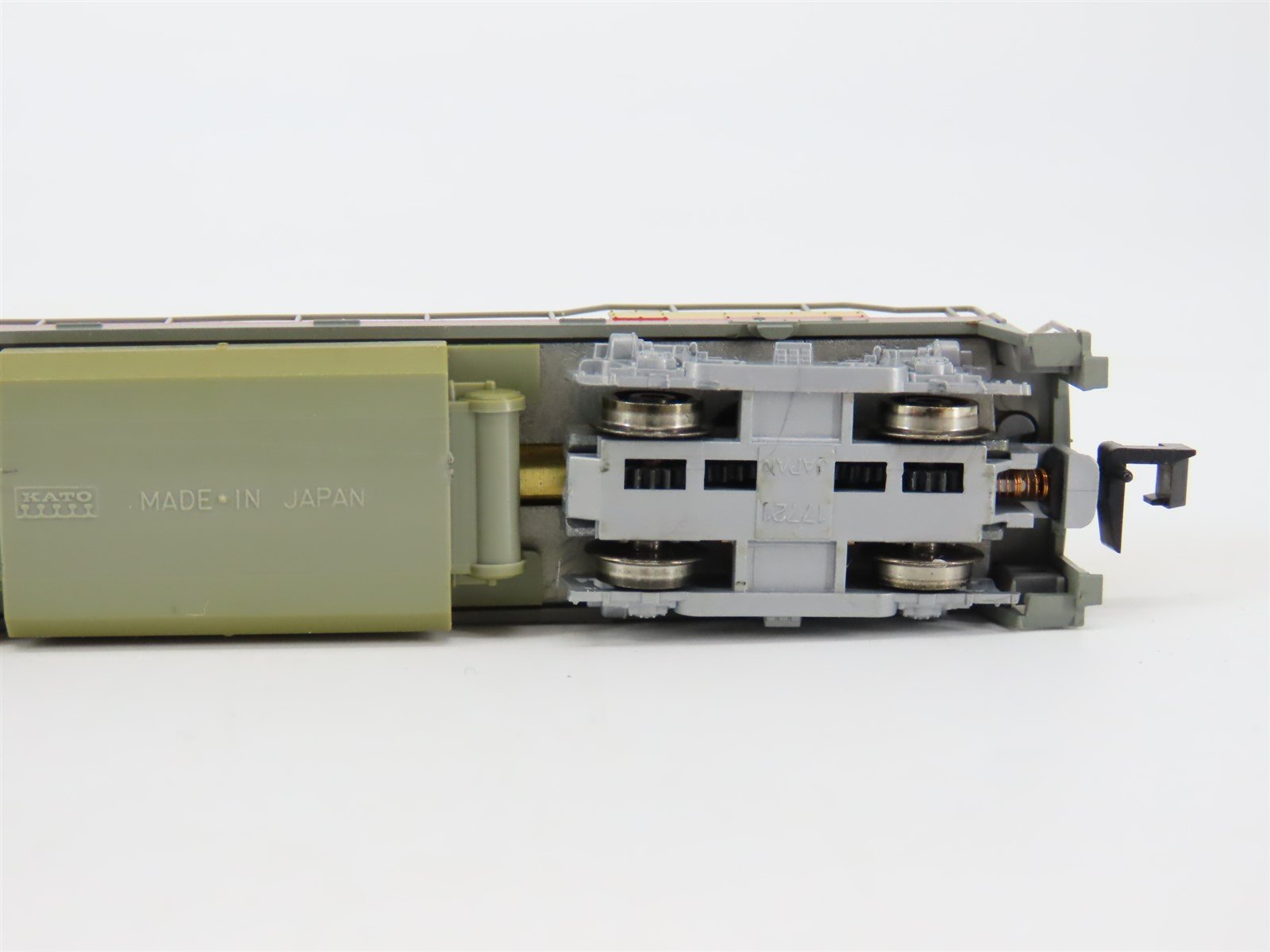 N Scale Atlas/KATO 4453 UP Union Pacific GE U25B Ph. IIa Diesel Locomotive #640