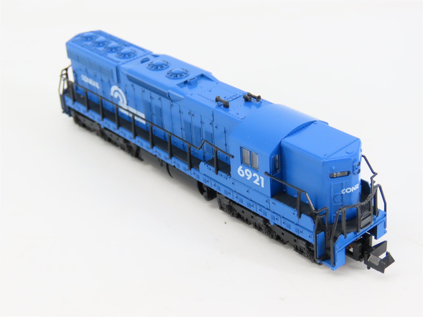 N Scale Atlas/KATO 4530 CR Conrail EMD SD9 Diesel Locomotive #6921