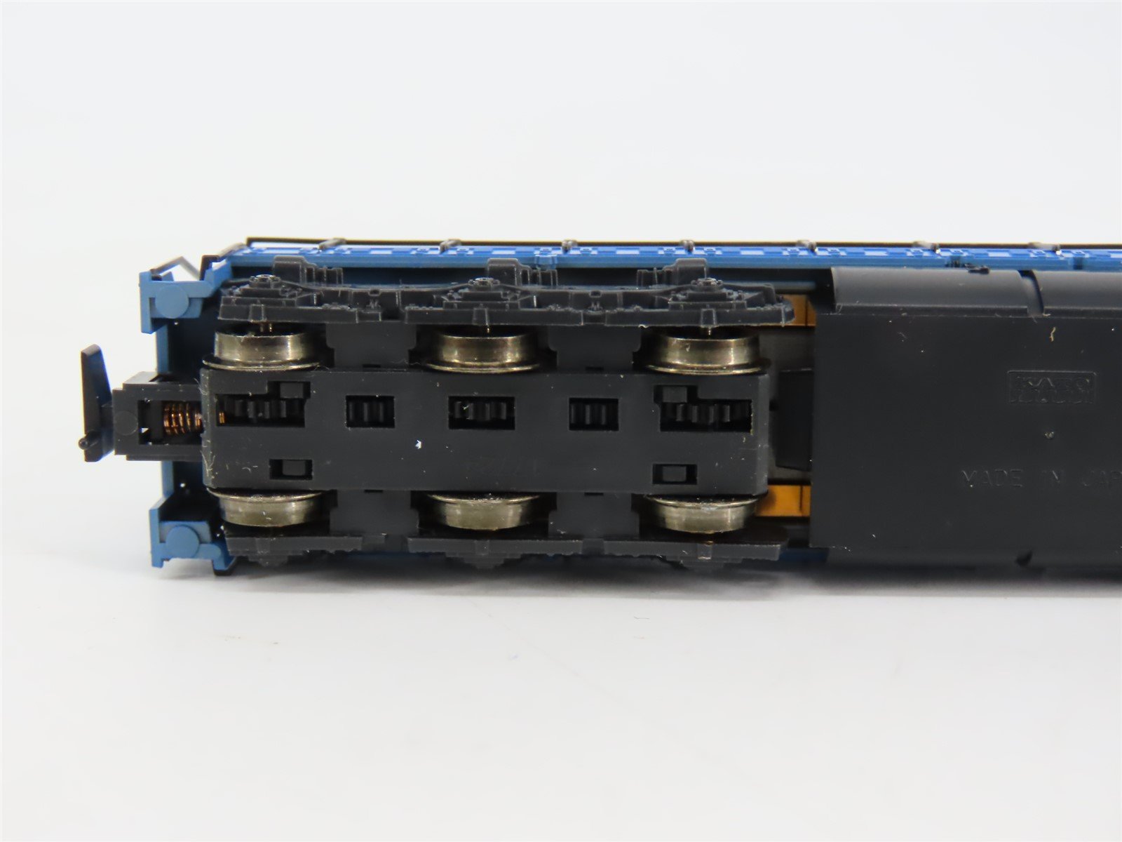 N Scale Atlas/KATO 4530 CR Conrail EMD SD9 Diesel Locomotive #6921