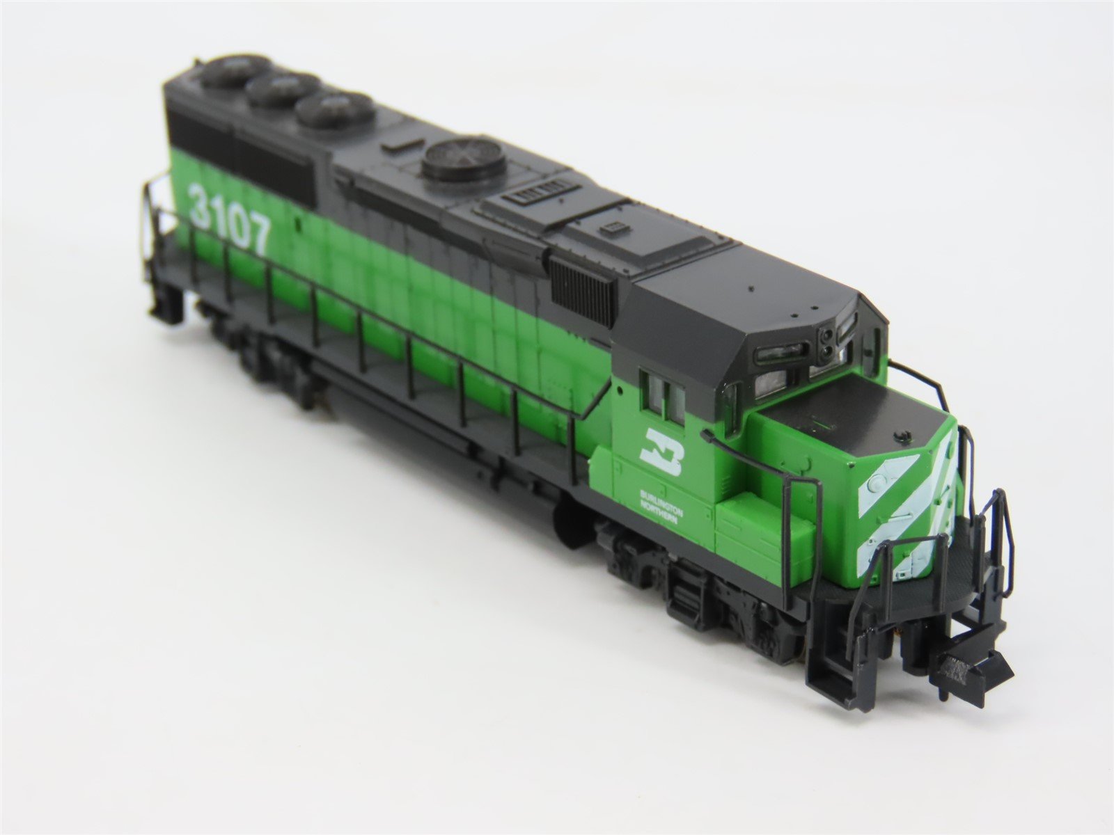 N Scale KATO BN Burlington Northern EMD GP50 Diesel Locomotive #3107