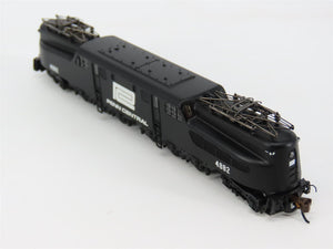 N Scale Bachmann 65255 PC Penn Central GG1 Electric Locomotive #4882