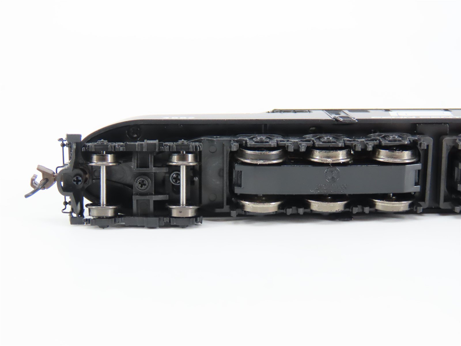 N Scale Bachmann 65255 PC Penn Central GG1 Electric Locomotive #4882