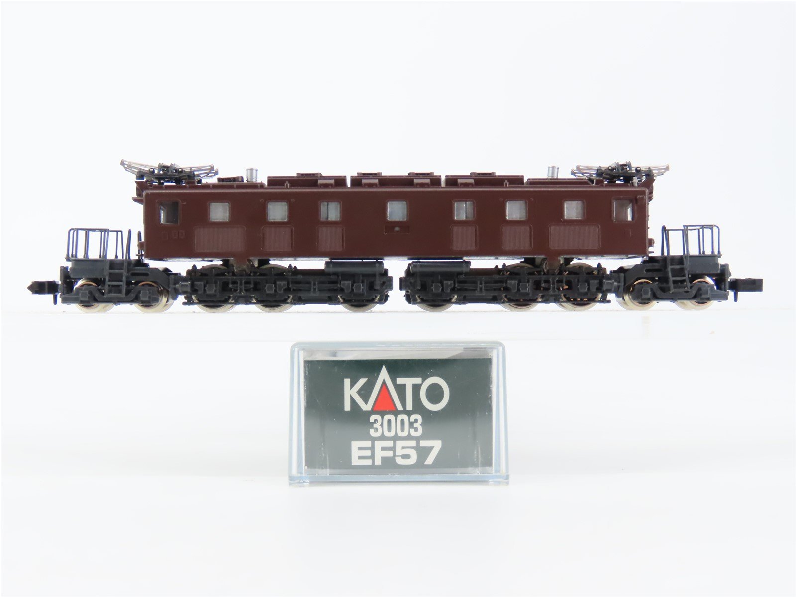 N Scale KATO 3003 JNR Japanese National Railways EF57 Electric Locomotive