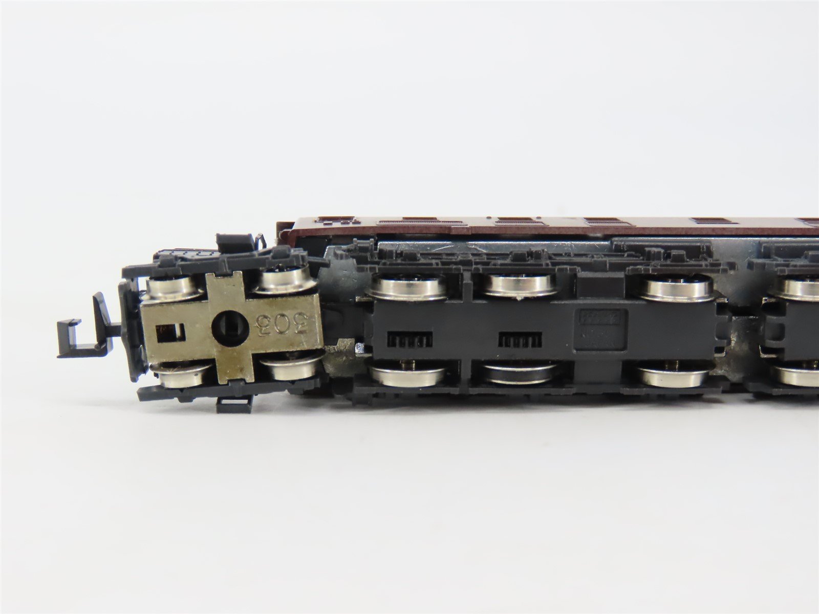 N Scale KATO 3003 JNR Japanese National Railways EF57 Electric Locomotive