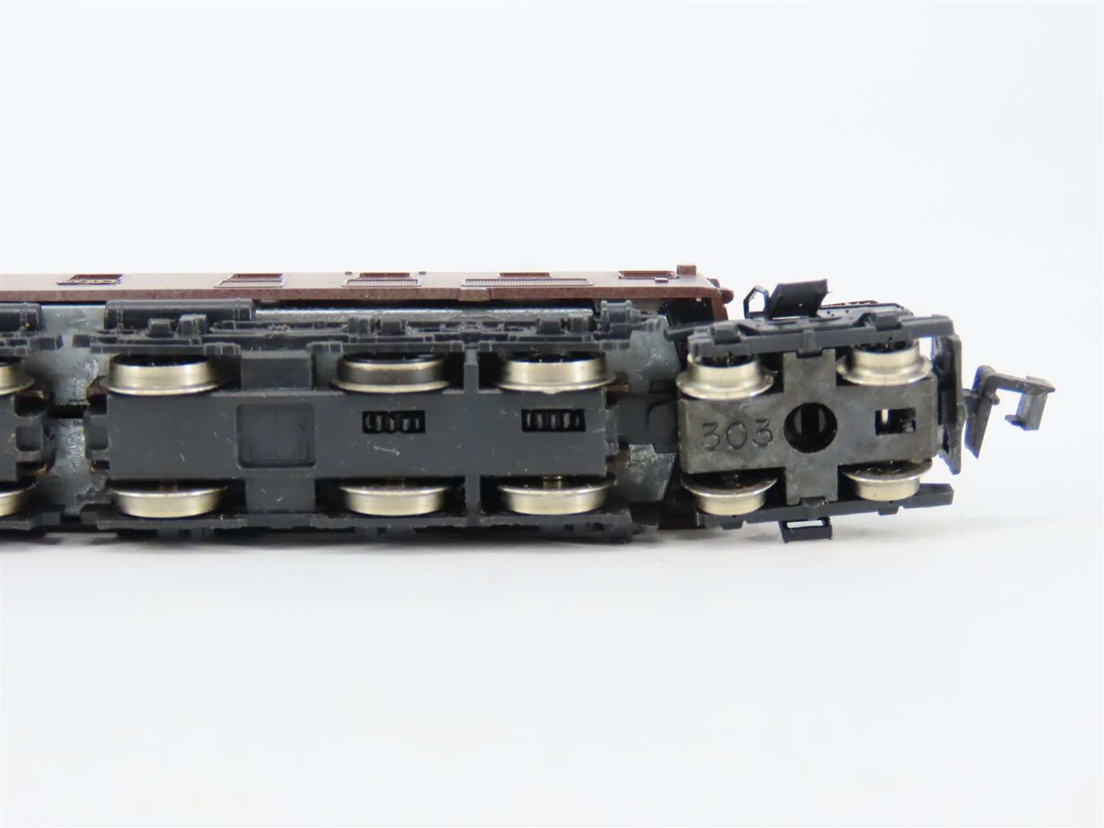N Scale KATO 3003M JNR Japanese National Railways EF57 Electric Locomotive #7