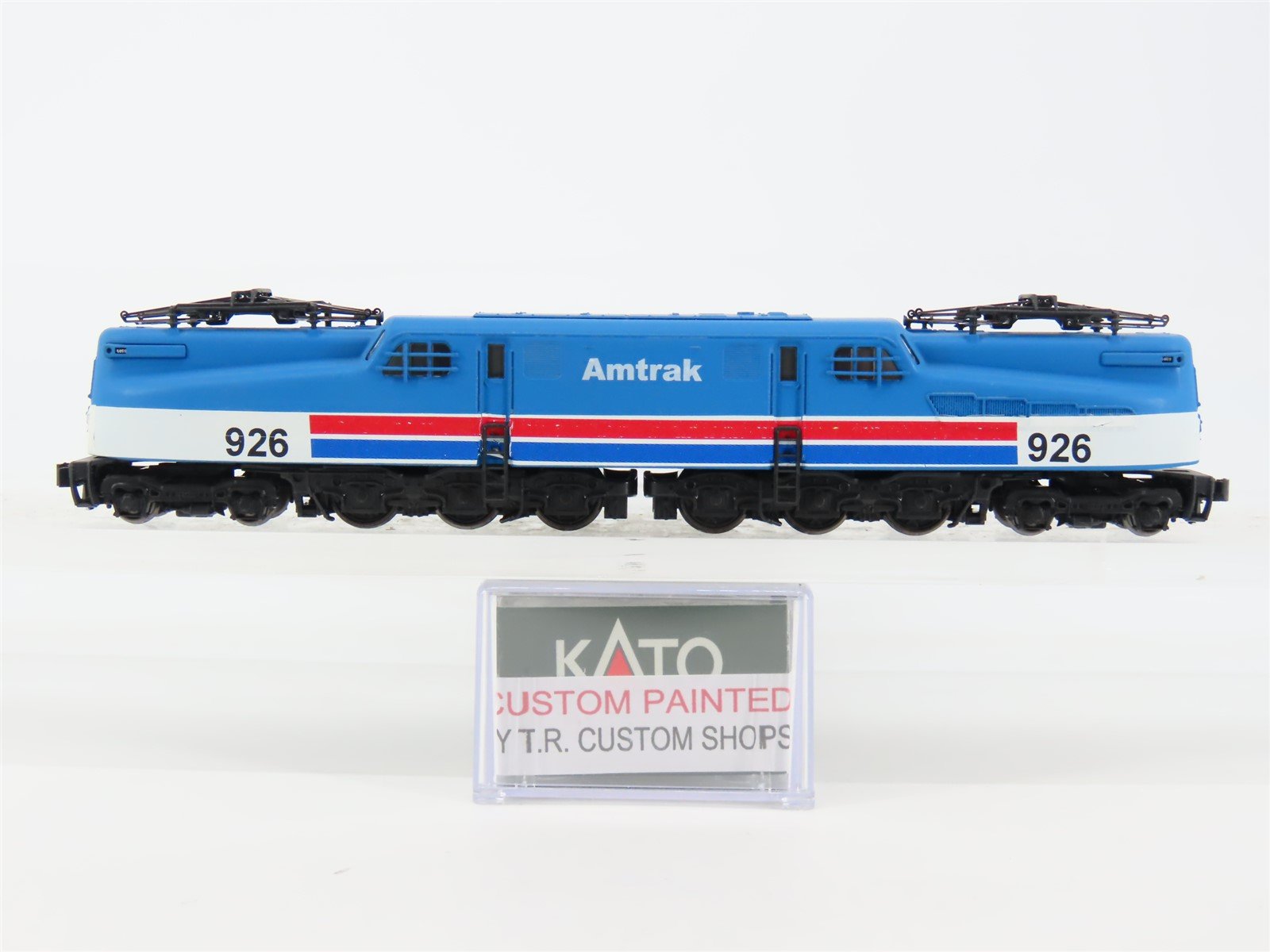 N Scale KATO AMTK Amtrak GG1 Electric Locomotive #926 - Custom - DCC Ready