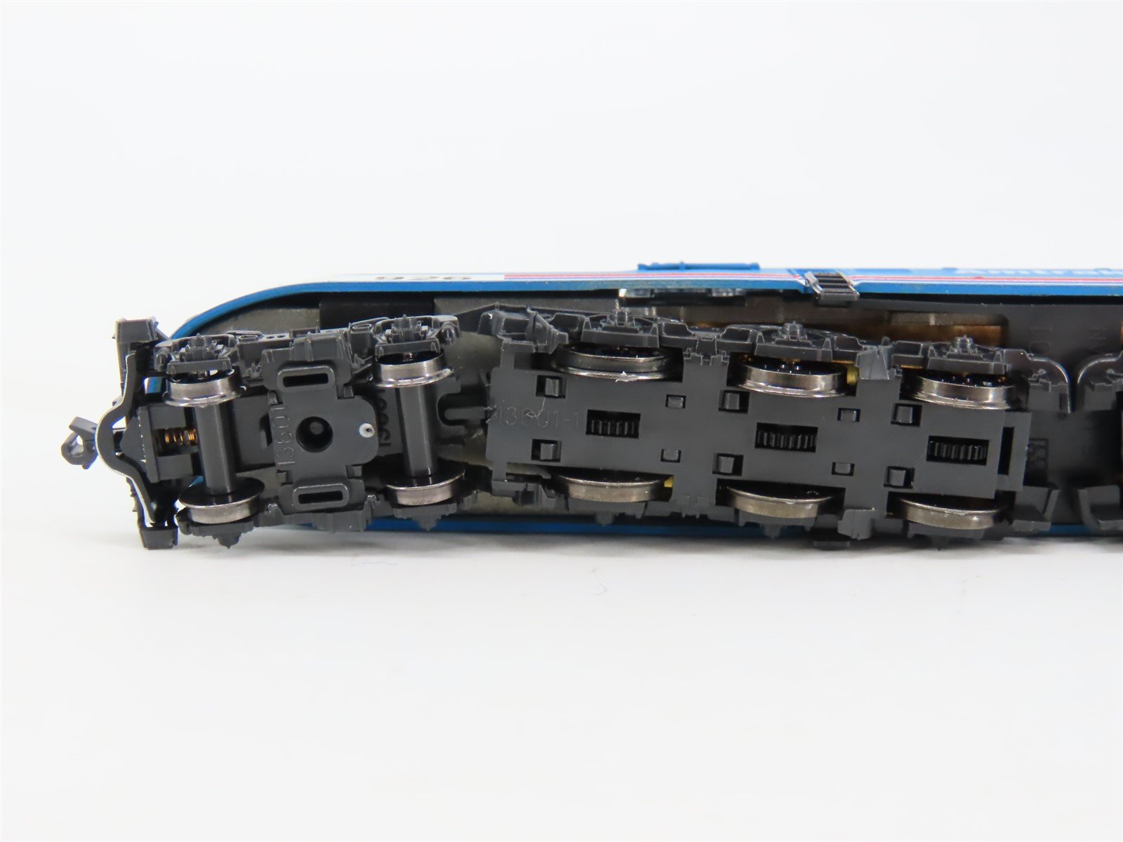 N Scale KATO AMTK Amtrak GG1 Electric Locomotive #926 - Custom - DCC Ready