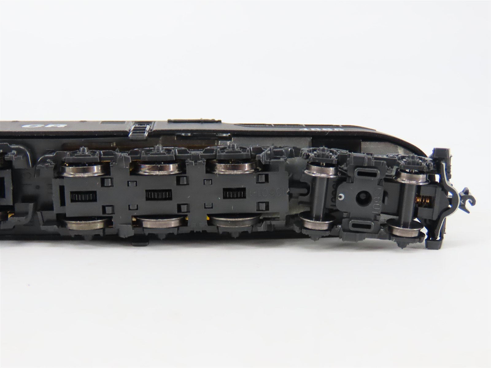 N Scale KATO CR Conrail GG1 Electric Locomotive #4885 - Custom - DCC Ready