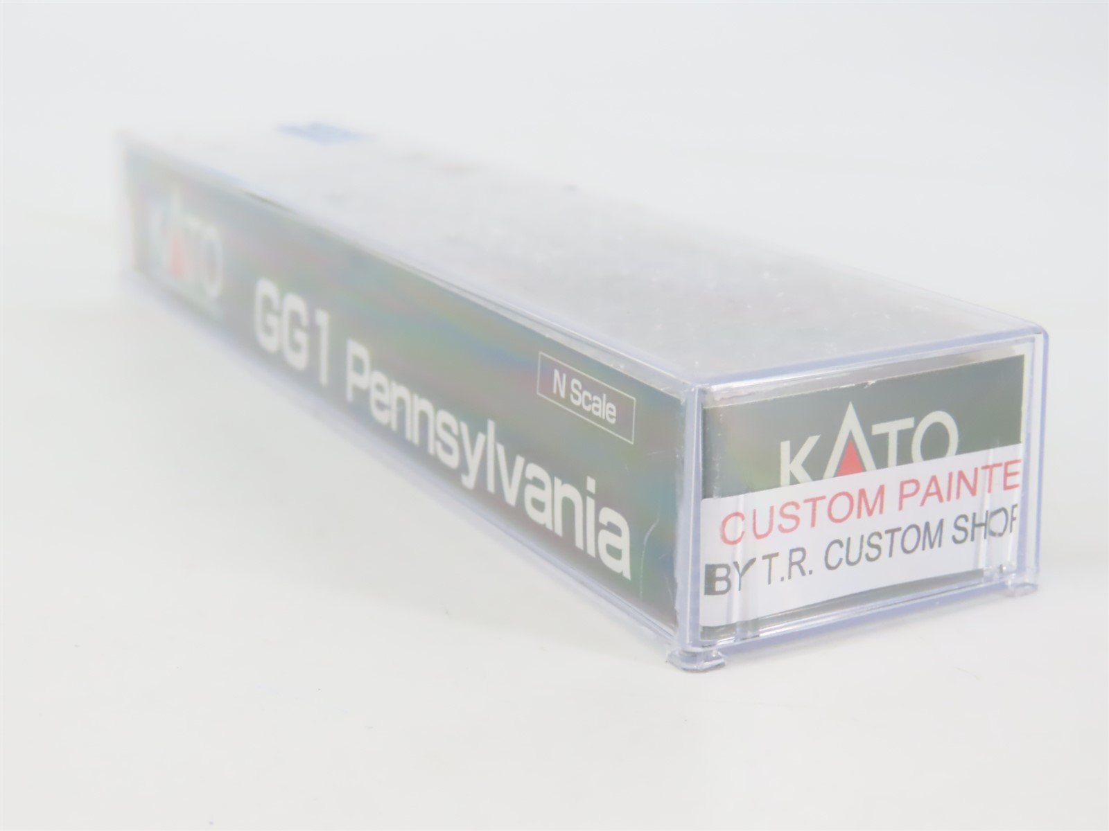 N Scale KATO CR Conrail GG1 Electric Locomotive #4885 - Custom - DCC Ready