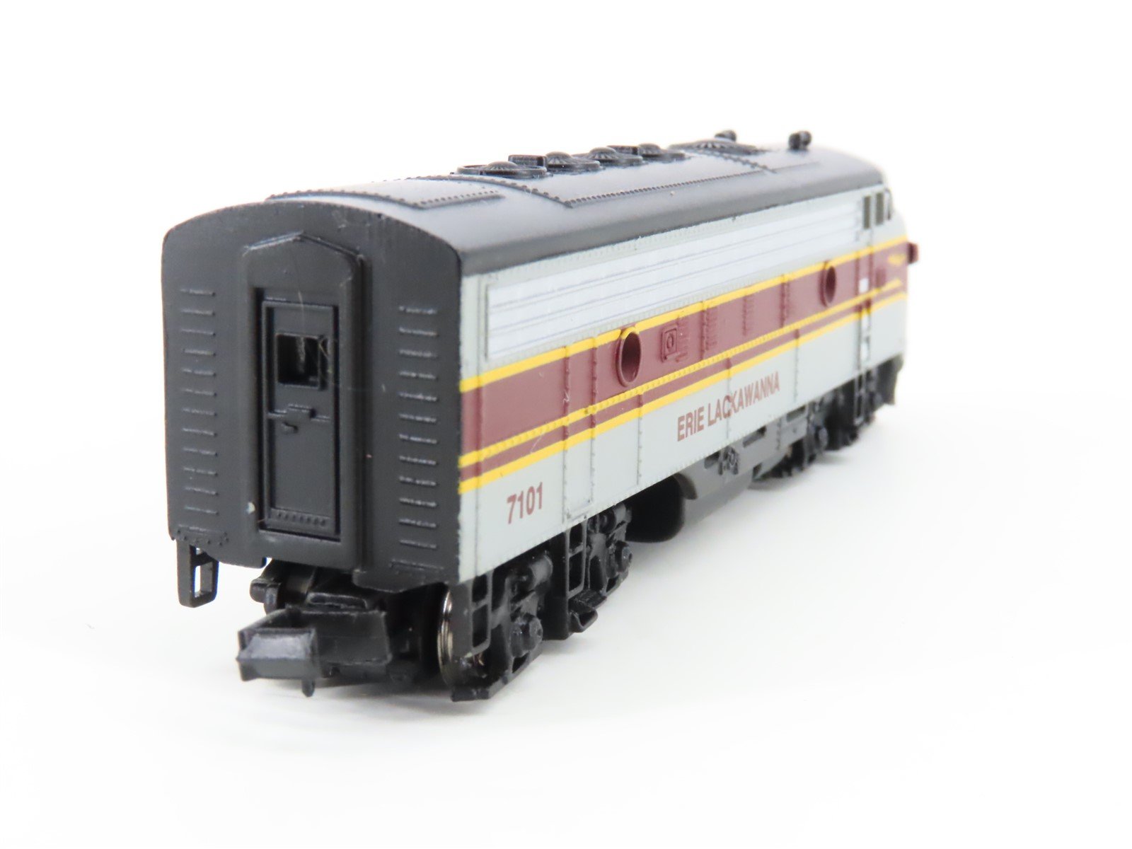 N Bachmann Spectrum 81255 EL Erie Lackawanna EMD F7A/B Diesel Set #7101/7123