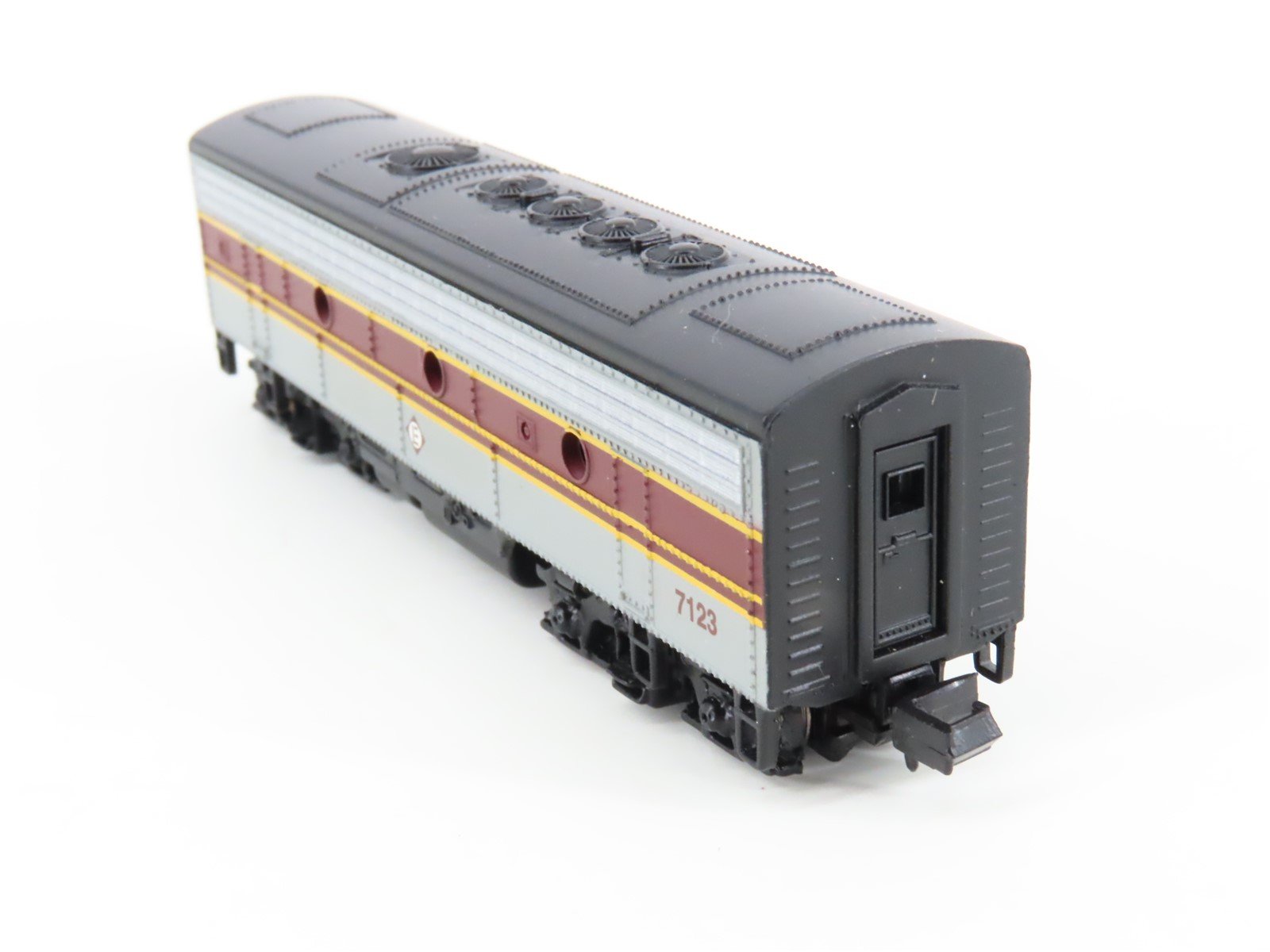 N Bachmann Spectrum 81255 EL Erie Lackawanna EMD F7A/B Diesel Set #7101/7123