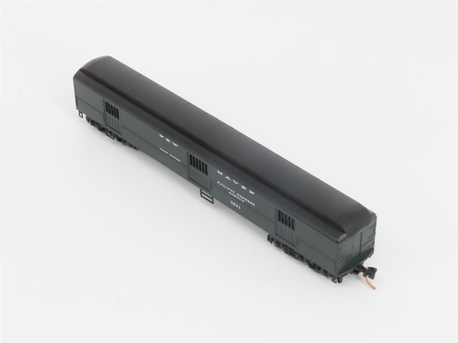 N Micro-Trains MTL 14900100 NH New Haven 70' Heavyweight Horse Passenger #3841