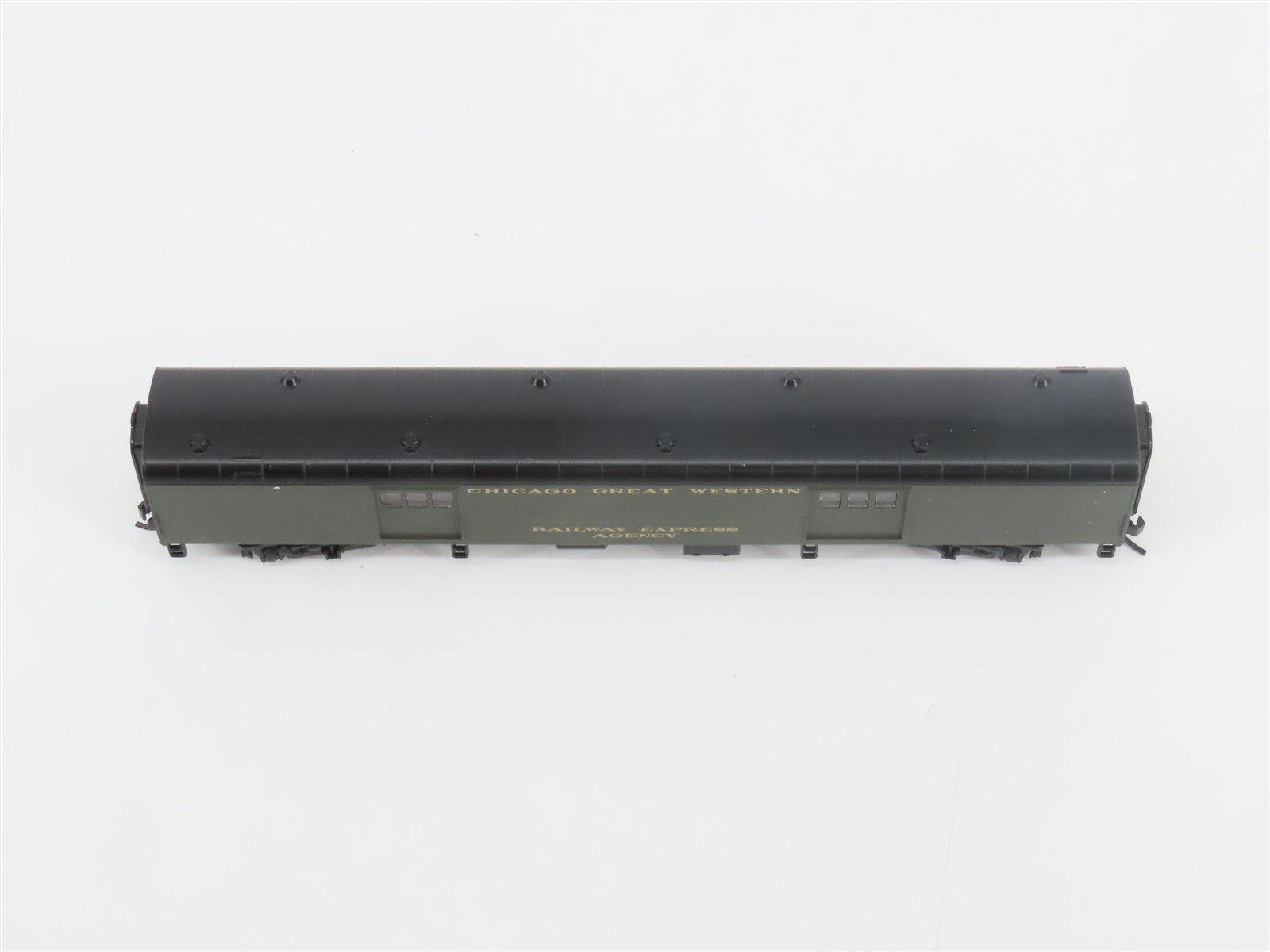 N Scale Walthers 932-55103 CGW Chicago Great Western 72' Baggage Passenger Car