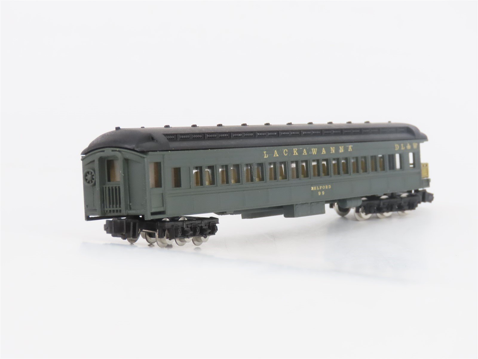 N Scale Model Power DL&W Lackawanna Observation Passenger 