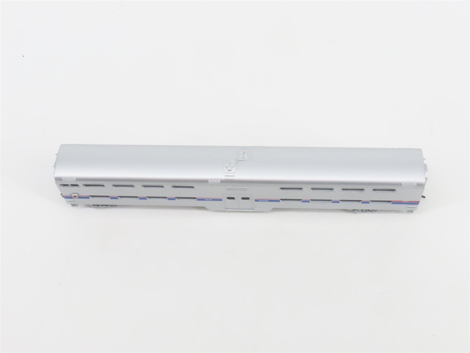 N Scale Con-Cor #0001-040541-(2) Amtrak Bi-Level Coach Passenger Car #8606