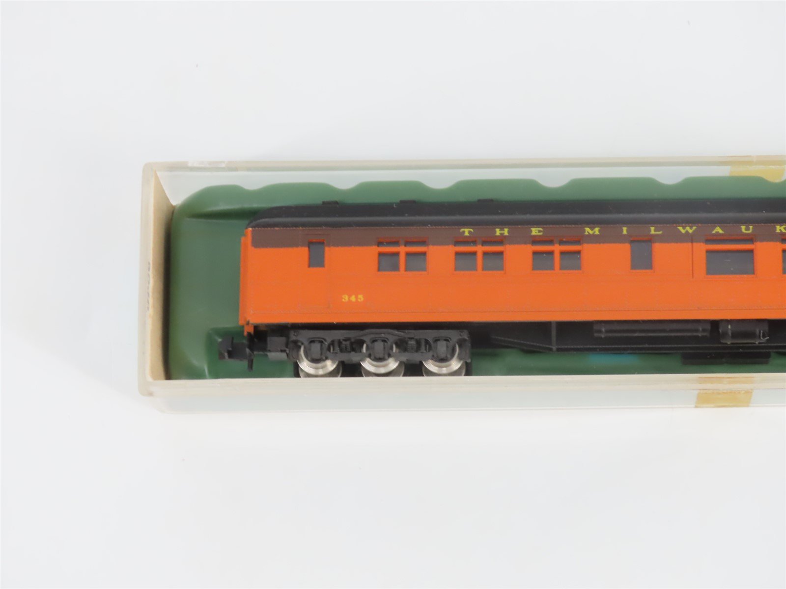 N Scale Rivarossi 9546 MILW Milwaukee Road Pullman Passenger #345
