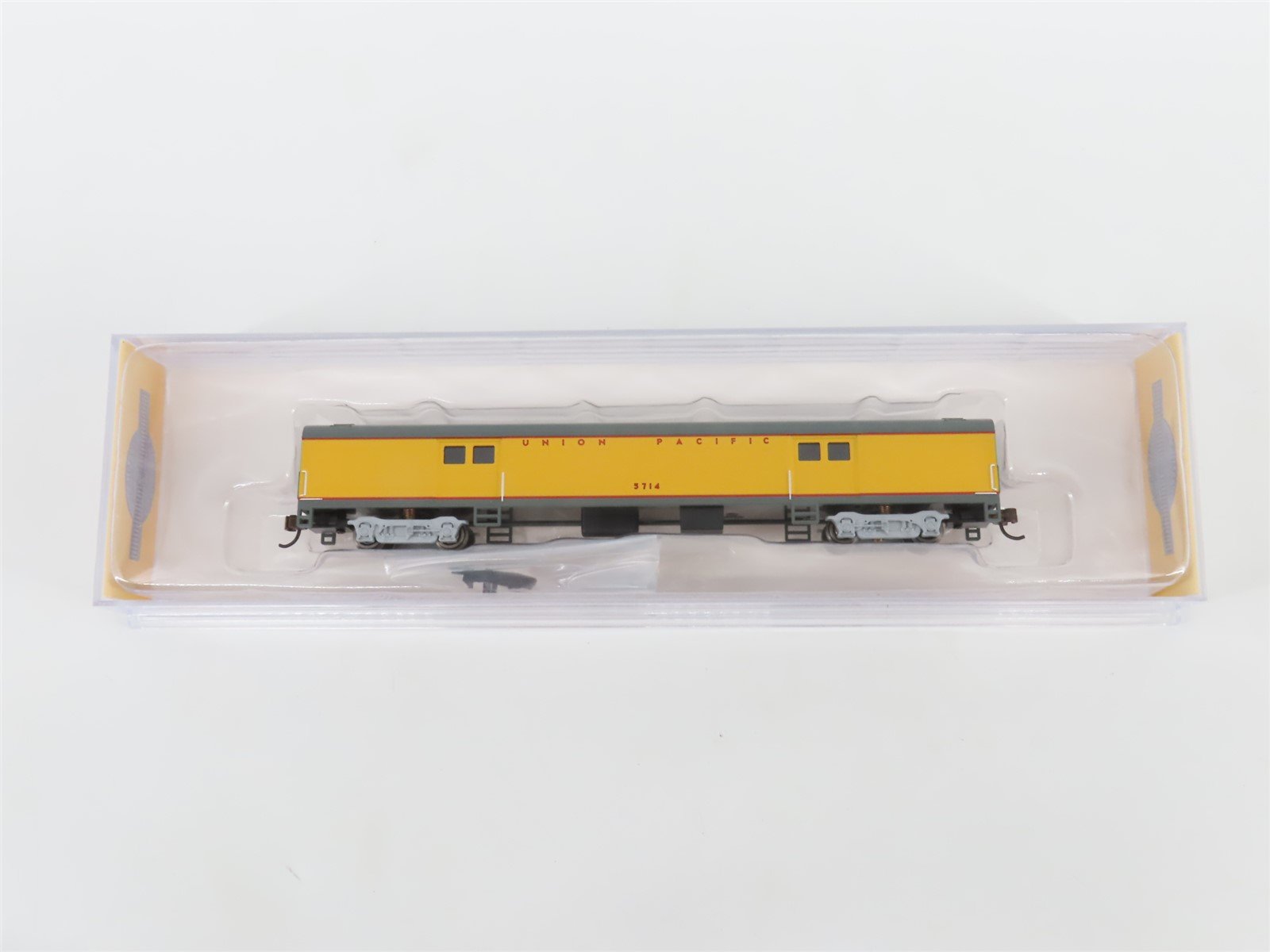 N Scale Bachmann Silver Series 14454 UP Union Pacific Baggage Passenger #5714