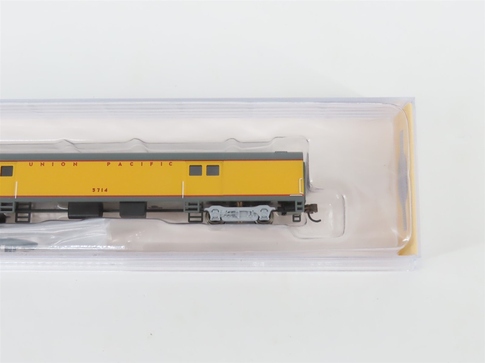 N Scale Bachmann Silver Series 14454 UP Union Pacific Baggage Passenger #5714