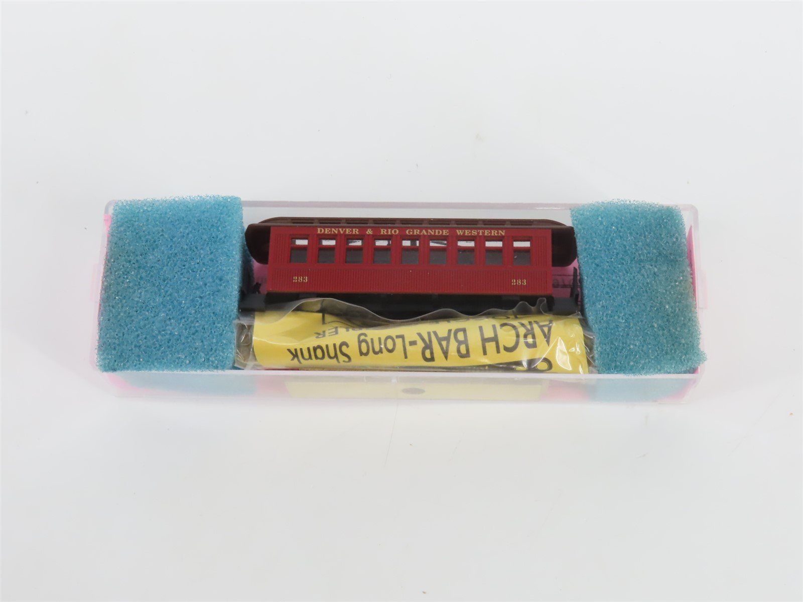N Scale Roundhouse Kit 8509 D&RGW Rio Grande 34' Overton Coach Passenger #233